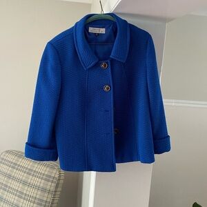 Tahari woman’s dress blazer, blue size 14
